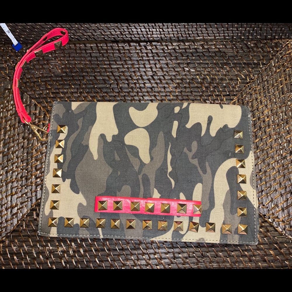 Clutch bag